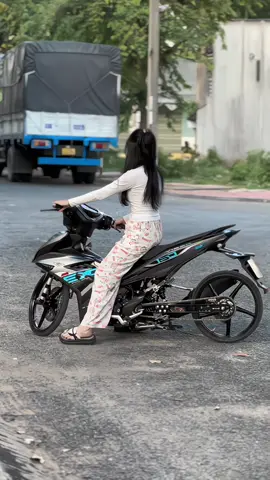 #thuyn288 #y15zrmalaysia #y15zr 