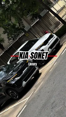 KIA Sonet Luxury.  #nhathaomazda #sonet #kia #suv #xh 