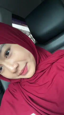 malu diliatin kang parkir