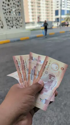 sae gal 💸🇦🇪🇵🇰✨🦅#foryou #power #money #careem_rider #dubai🇦🇪 #faisalabad 