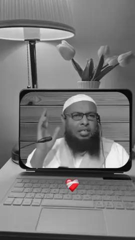 #CapCut repost ii dheh 😔❤️ #somalilyrics🌺💎🤍 #viraltiktok #1millionviews #muslimtiktok #fyp #viral #viewsproblem💔😔 #updirahman🤴🏻🖤 #fyyyyyyyyyyyyyyyy #fyyyyyyyyyyyyyyyy #fyppppppppppppppppppppppp 