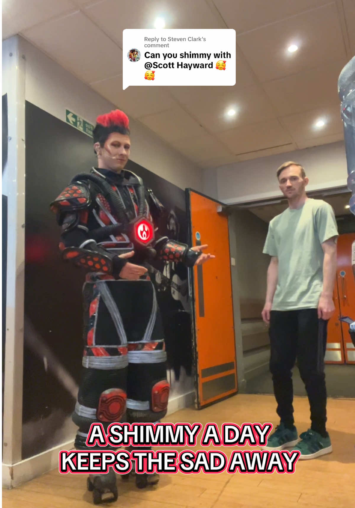 Replying to @Steven Clark You ask. I deliver! Keep that shimmy up folks 💃 @Scott Hayward #shimmy #shimmychallenge #starlightexpresslondon #starlightexpress #theatre #theatrekid #fyp #show 