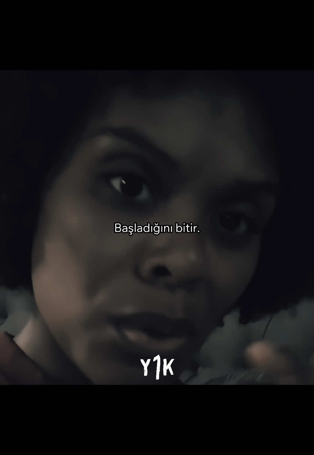 Zihnindeki tüm şüphelere rağmen, bir yerlerde hâlâ devam etmeni isteyen bir ses var. O sesi dinle. Bitir. Ve hikâyeni unutulmaz kıl. ( 📽: Tabitha Brown ) #azim #motivasyon #direnç #kararlılık #başarı #sabır #güç #yolculuk #farkındalık #disiplin #hedef #inanç #zihin #cesaret 