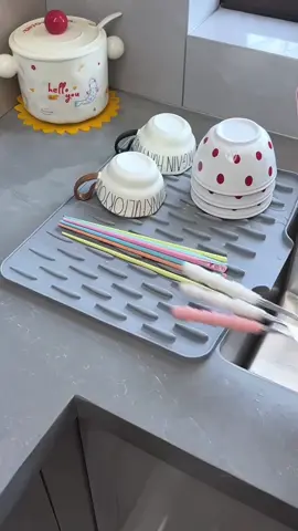 Thảm silicon hong khô đồ, để bồn rửa, khả năng chịu nhiệt tốt, dễ dàng tháo và vệ sinh, rất tiện dụng nha mọi người#thảm #thamsilicon #thamsaykho #thamphoidonhabep #giadung #giadungtienich #giadungtienloi #giadungthongminh #xuhướng #xuhuongtiktokk 