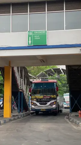 Sugeng rahayu tentara langit#fyp #fyppppppppppppppppppppppp #fypage #terbaru #terbaru2024 #pelarikonten #bus #bis #business #busjawatimuran #buspariwisata #sumberselamat #sugengrahayu #sumberkencono #sumbergroup #sugengrahayugroup #jogja24jam #jogjaistimewa #jogja 