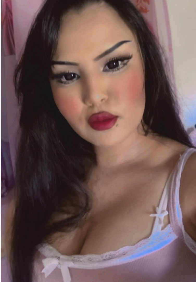 🫶🏼🫶🏼.                                         #fyp #nostalgiamoroco #looksmax #arab #viral #curvytiktok 