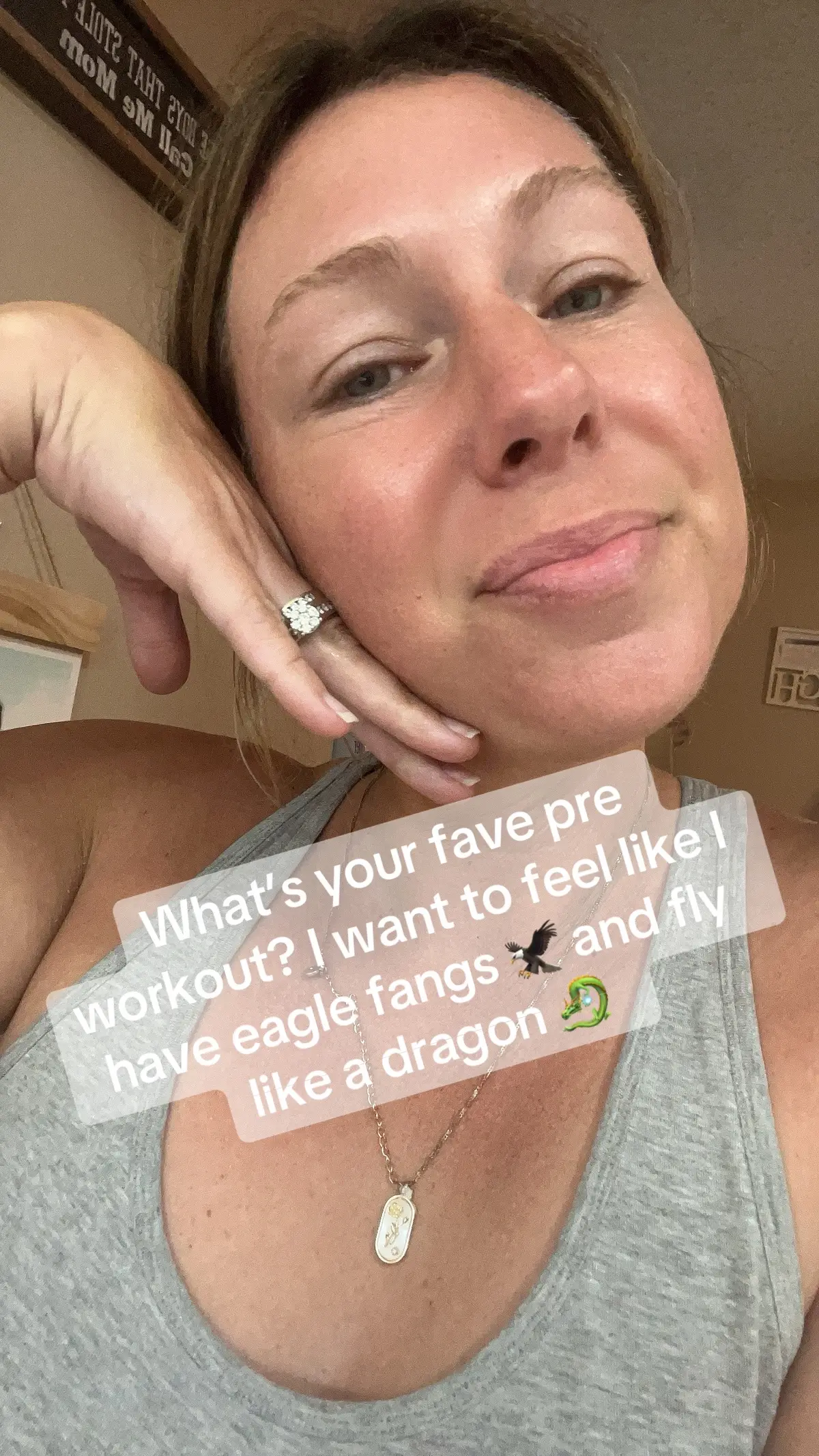 Fave pre-workout? #preworkout #summerbody #fitmom #strongnotskinny #summervibes 