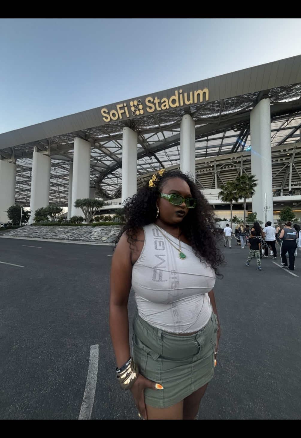 Black Music Month starts tomorrow, so what better way to kick things off than with my POV from Kendrick Lamar and SZA’s first LA stop on the Grand National Tour?  🎶 I recapped it all for @aspireTV latest Tribe Talk—tap the link in the comments to read the full review! aspireTV has a powerful lineup of Black music-centered shows, stories, and voices all month long so be sure to tune-in! 📺 Been glued to KZA tour clips like me? Drop a 🖤 in the comments! #TribeTalk #aspireTV #aspireTVPlus #BlackMusicMonth #KendrickLamar #SZA #BlackExcellence #BlackCreatives #GrandNationalTour