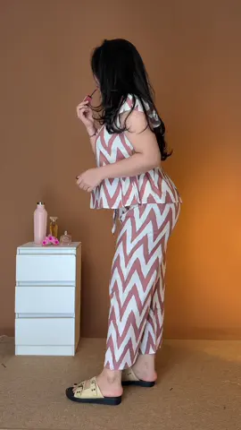 Rekomendasi setelan wanita kekinian, one set bahan rayon adem motif cantik #oneset 