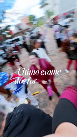 que dia emocionante!!!!🥹🥹🥹 último exame dos formandos de medicina aqui em Assunção, Paraguay!🇵🇾 @UMAXPY  #fypbrasil #medicinanoparaguai #medicinanopy #calouros #umax #medicinanoparaguay #medicinanoexterior #medicinanoparaguai😍 #medicinanopy🇵🇾 #estudantedemedicina #medgata #medicinatiktok 