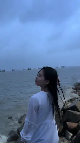 Rainy day🌸🌧️