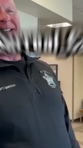 Complaint Filed! Idiot Cop Runs From Accountability Gets Owned For IT! First Amendment Audit Fail