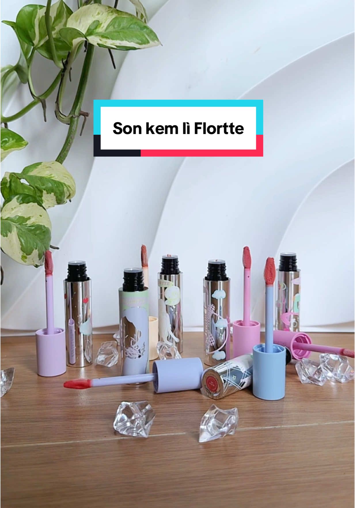 Nguyện mê em nó cả đời🤩 mê cái gì chứ mê son đối với tui thì khó bỏ lắm #sonkem #flortte #son #makeup #goclamdep #rv #tiktok #viral #beauty #son #noidiatrung 