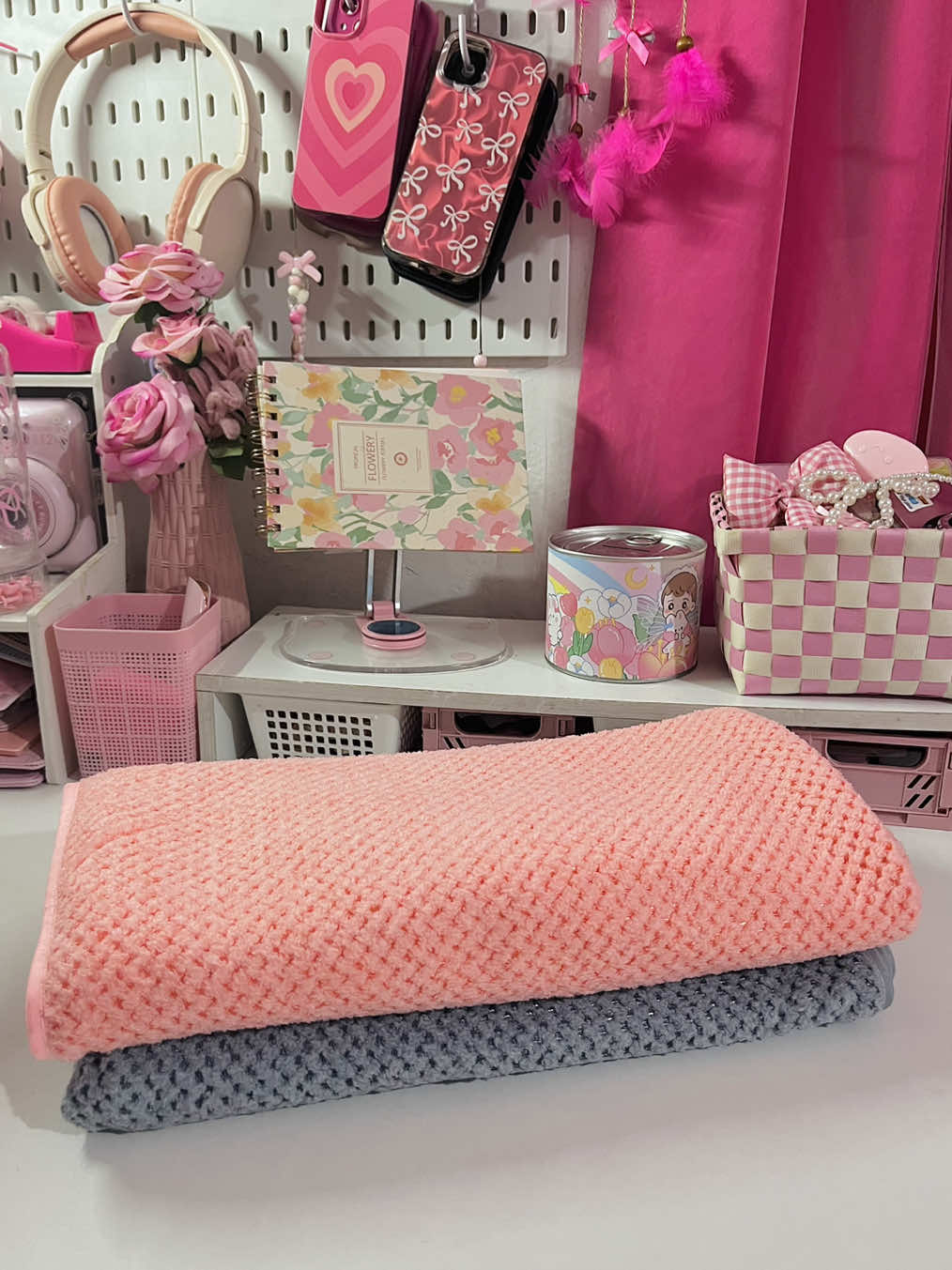 This is your sign to change your old towel ⬇️  Here’s the Buy 1 Take 1 Japanese Style Microfiber Towel ✨ — Quick-Drying, Hypoallergenic, Luxuriously Plush, Lightweight & Durable Ideal for: Everyday use, gifts, hotels, gyms, or as a stylish beach towel!  #towel #microfibertowel #absorbenttowel #towels #beachtowel #gymtowel #buy1take1 #bathtowel #towelforkids #fyp #viral #musthave #budolfinds 