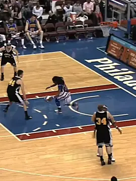Harlem Globetrotters 🤯 #basketball #fyp #viral 