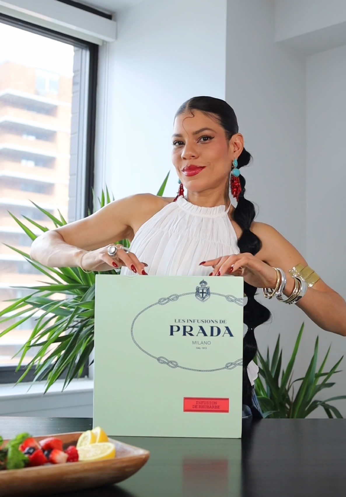🍹 @pradabeauty #pradafragrance #giftedbypradabeauty #pradabeauty #lesinfusionsprada #fashion #summervibes #springoutfitideas #OOTD #fyp 