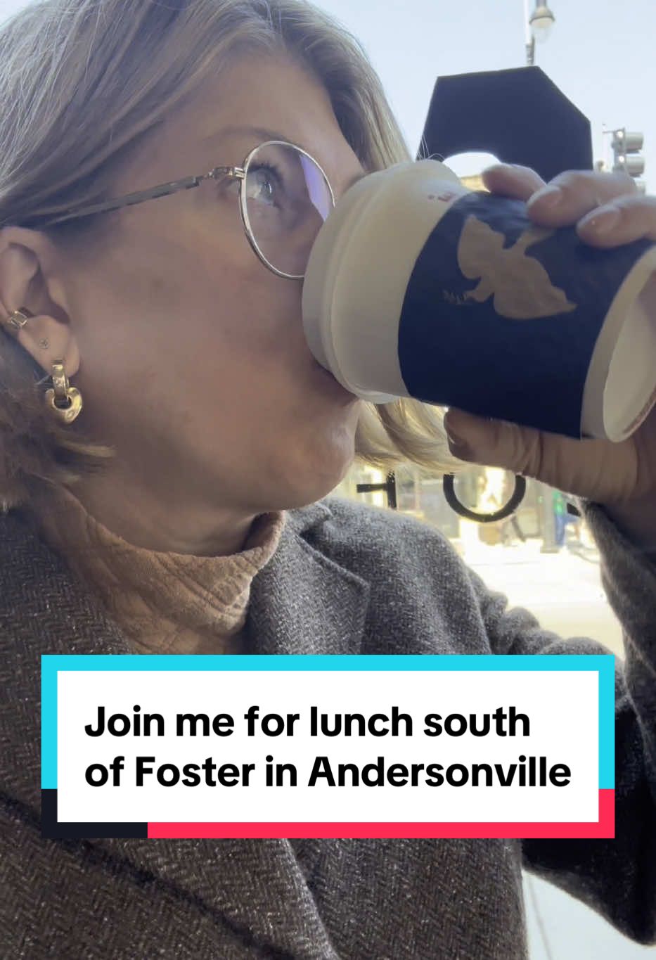 Don’t forget to go south of Foster when exploring Andersonville! Today’s Chicago neighborhood adventure includes a light lunch at Tala House, treats from Macaron Bar, and a cappuccino at @La Colombe Coffee Workshop.  Follow me for more Chicago insights and side quests.  #chicago #chicagolife #chicagolifestyle #chicagotiktok #chicagotok #andersonville #edgewater #northside #chicagobrunch #macarons #lacolombe #talahouse #macaronbar 