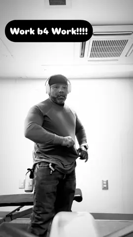 Work b4 Work!!! #grinddontstop #dedicated  #foryourpage #fy 