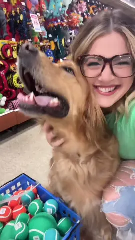 #ad It’s Anything for Dogs Month, and that means 5X the points on everything for your pup—aka 10% back in savings! Treats, toys, food, and more all earn you extra points. Shop now at the link in my bio before it ends!​ @PetSmart ​#dogdeals #anythingfordogsmonth #anythingforpets #petsmartrewards #torokcouponhunter #petsmartrewards #torokcouponhunter