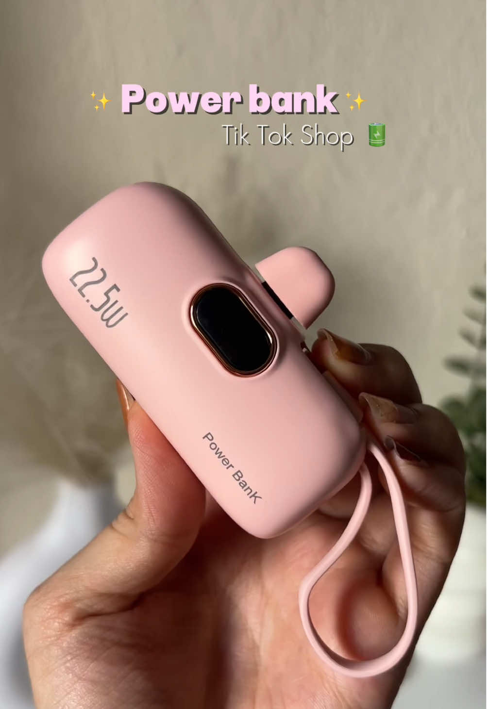 La mini power bank perfecta para llevar a todos lados 🔋💕✨  #powerbank #minipowerbank #powerbankmini #bateria #tiktokshop #cargadorportatil #tiktokshophotsalemx #hotsale #promocioneshotsale #electronica #technology #techtok #aesthetic #fyp 