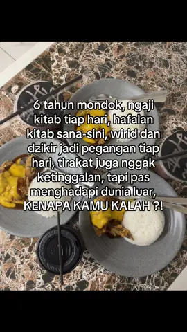 “Tirakat lagi yukk, ibadahnya diperkuat lagi, rasa syukurnya ditingkatkan lagi, malu udah mondok lama tirakatnya hilang begitu saja,” 😔#fyppppppppppppppppppppppp #foryoupage #fypage #motivasihidup #selfreminder