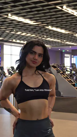 I should start taking pilates classes now🫣 .. . . . #trendingvideo #trendingsong #soulsurvivor #gym #Fitness #motivation #fyp #fitgirl #reels #influencer #contentcreator #content #explorepage✨ 