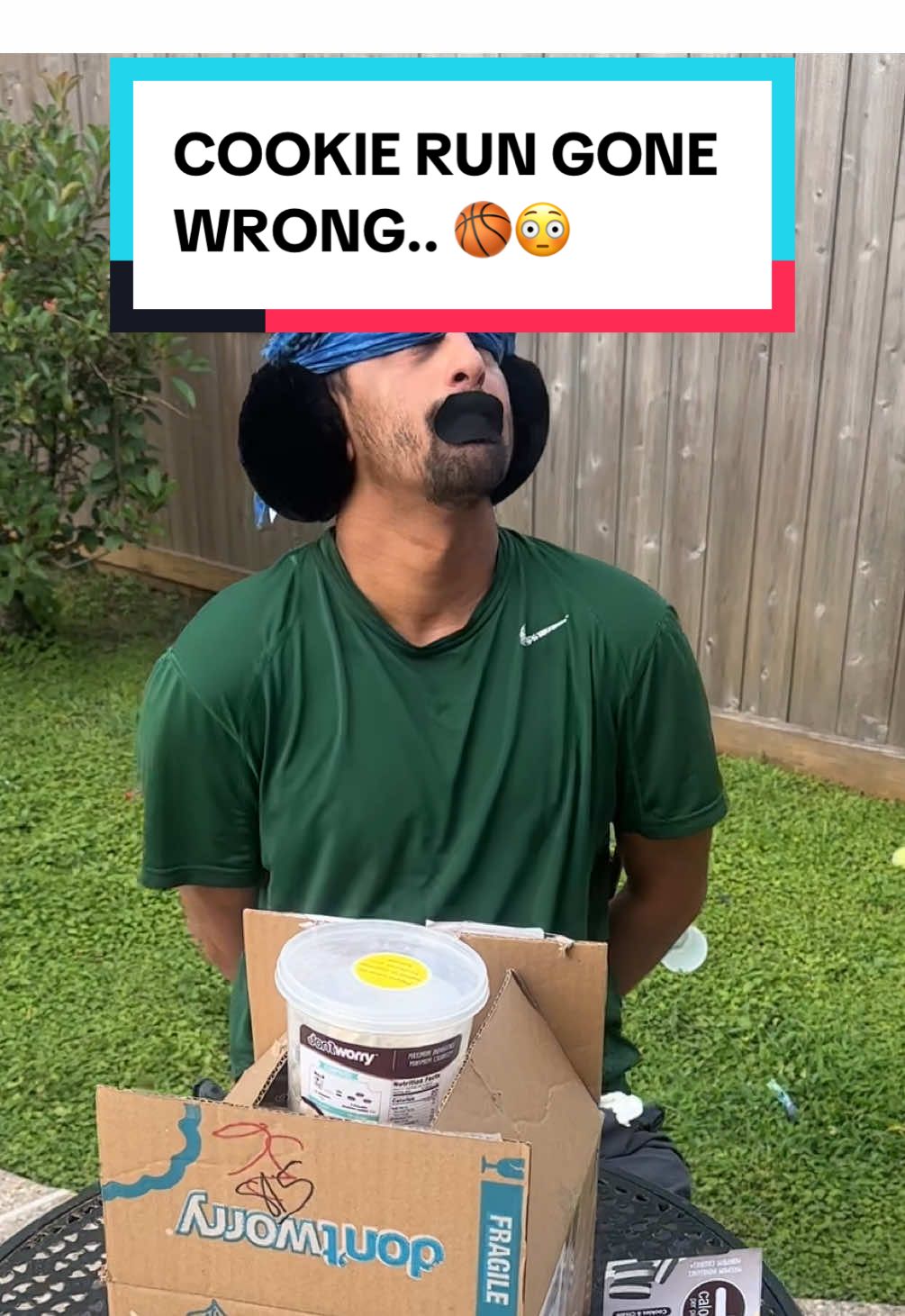he thought it was just a regular day at the cookie shop.. 😈🍪 #cookielover #crumbl #1calorie #onecaloriemeringues #meringuecookies #dontworrysnacks #cookietok #1calorieperpiece 