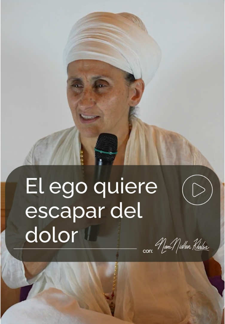 El ego quiere escapar del dolor #namnidhan #dolor #vida 