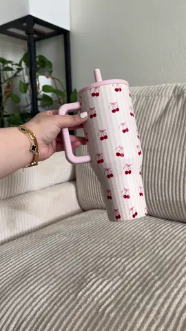 How cute is this?! 🍒🌸 #hydrojug #tumbler #tiktokshop #summervibes 