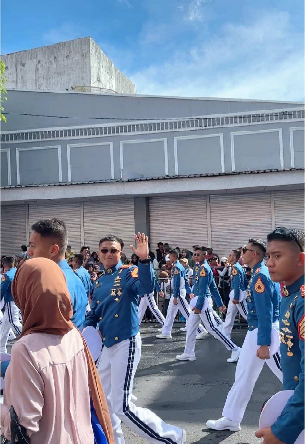 Taruna Taruni Terbaik Akademi Angkatan Laut (AAL) #surabayavaganza #navalacademy #AAL #akademiangkatanlaut #fyp #trending 