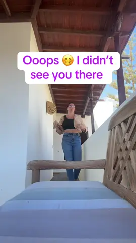 #squished #tall #giantess 