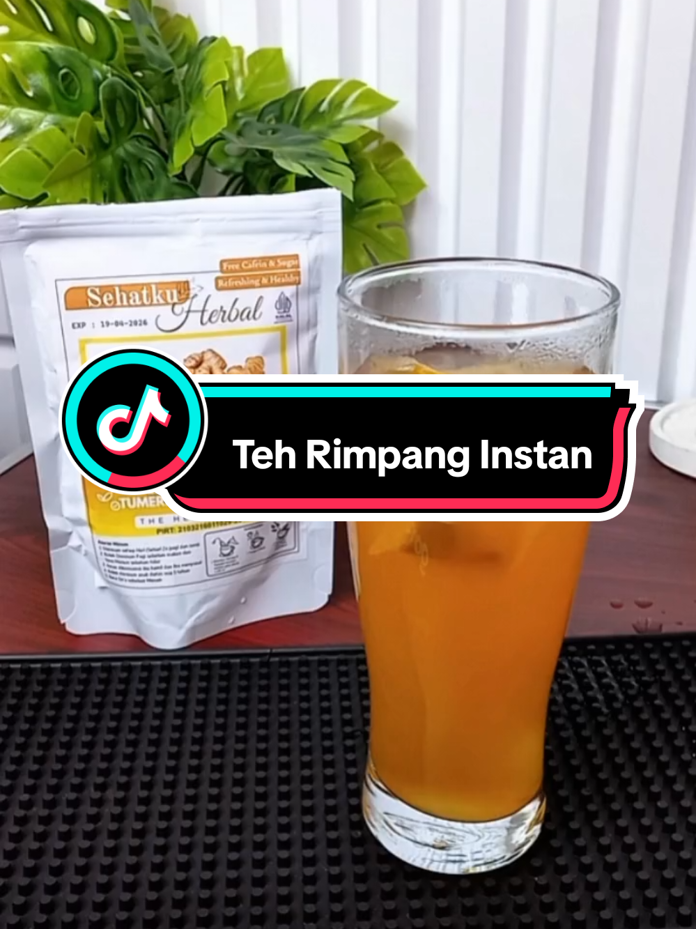 Teh Sereh, Kunyit jahe Instan, gak perlu iris2, langsung seduh dengan air panas, rasa nya gak pait bisa di tambahkan madu atau gula aren sesuai selera #tehrimpang #tehherbal #sehatkuherbal #cuantanpabatas #fyppppppppppppppppppppppp 