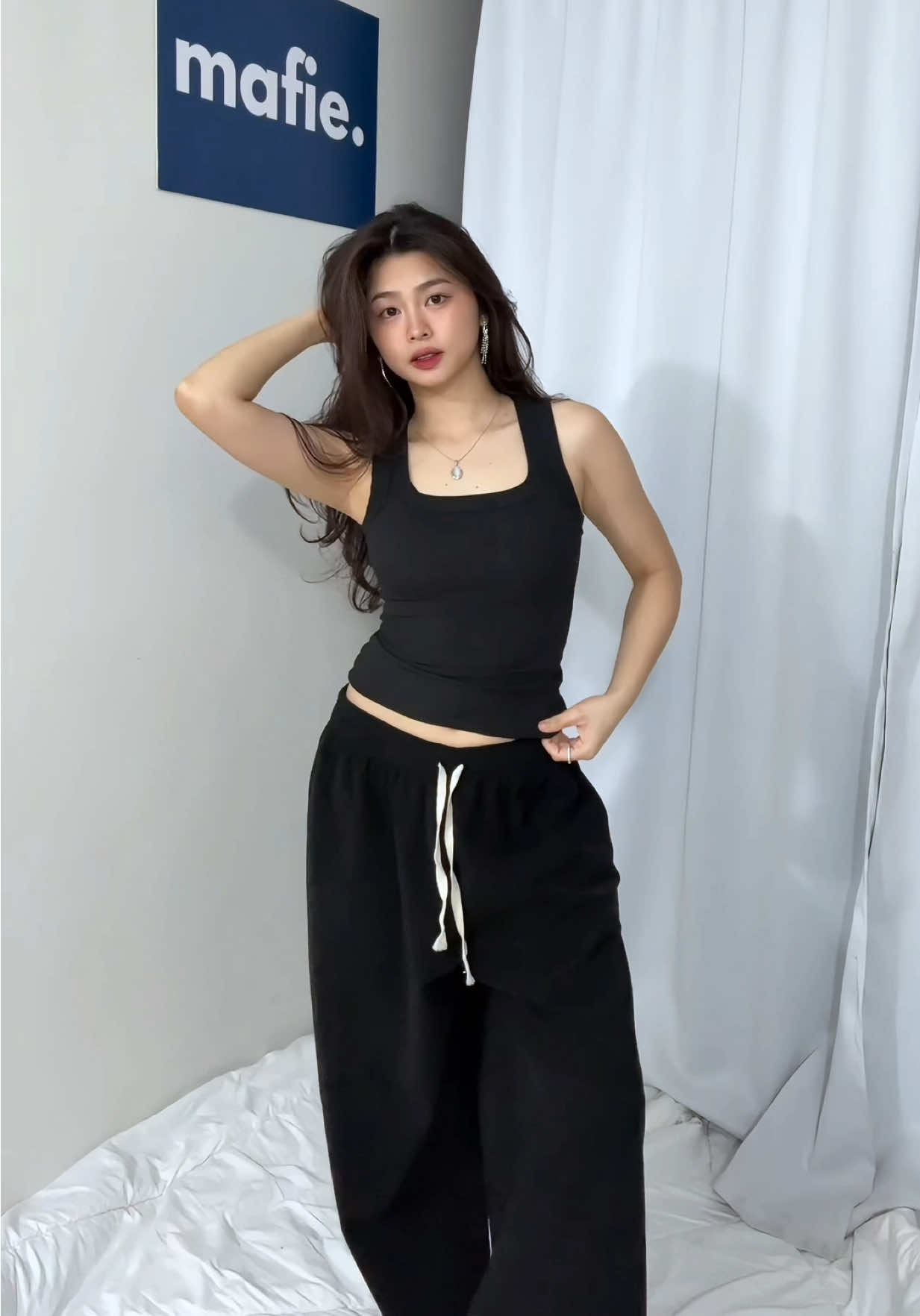 grab this ootd on our live this june 4, 4pm! 🫢  #mafie #mafieph #toritop #carterpants 
