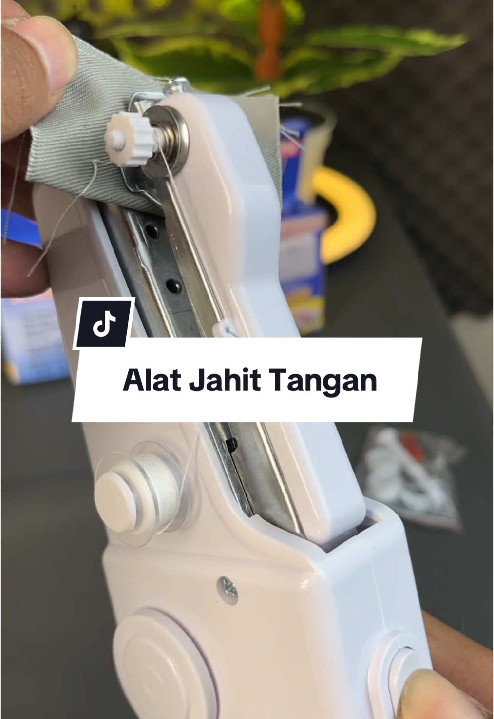 Alat Jahit Tangan Portable Mudah Dan Simpel Harga Lagi diskon #mesinjahittangan #alatjahitportable #alatjahitmini 