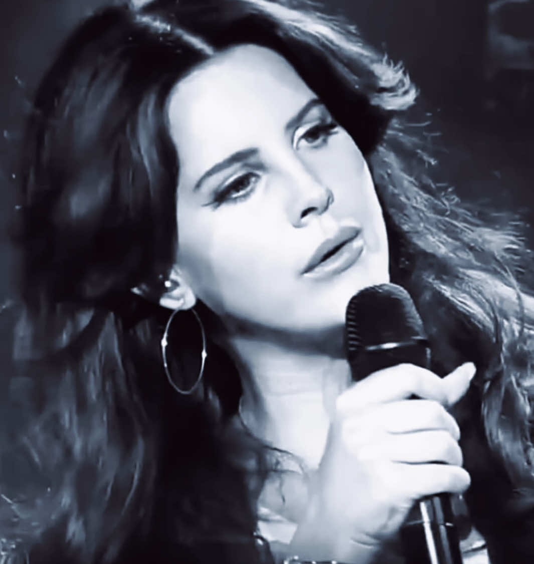 Angelic #lanadelrey #ldr #lizzygrant #lanadelreyedit #elizabethgrant #fyp 