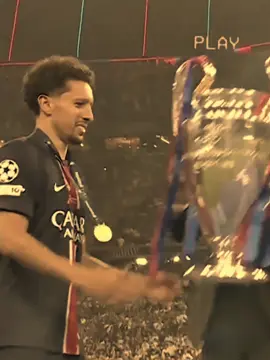 hampalyo Psg champions 🏆 💙😭🌎 ....@Hanad Adam  ... ... #somalifootball #viewsproblem #viraltiktok #viral #psg #champions #congratulations #100kviews 