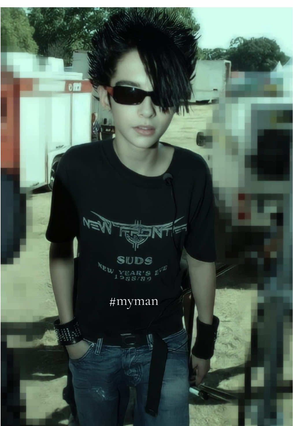 #BILLKAULITZ // bill kaulitz is the most handsome man i’ve ever seen 🙏🙏🙏#fyp #tokiohotel #reposts #billkaulitz #kaulitz #billkaulitzedit #tomkaulitz  