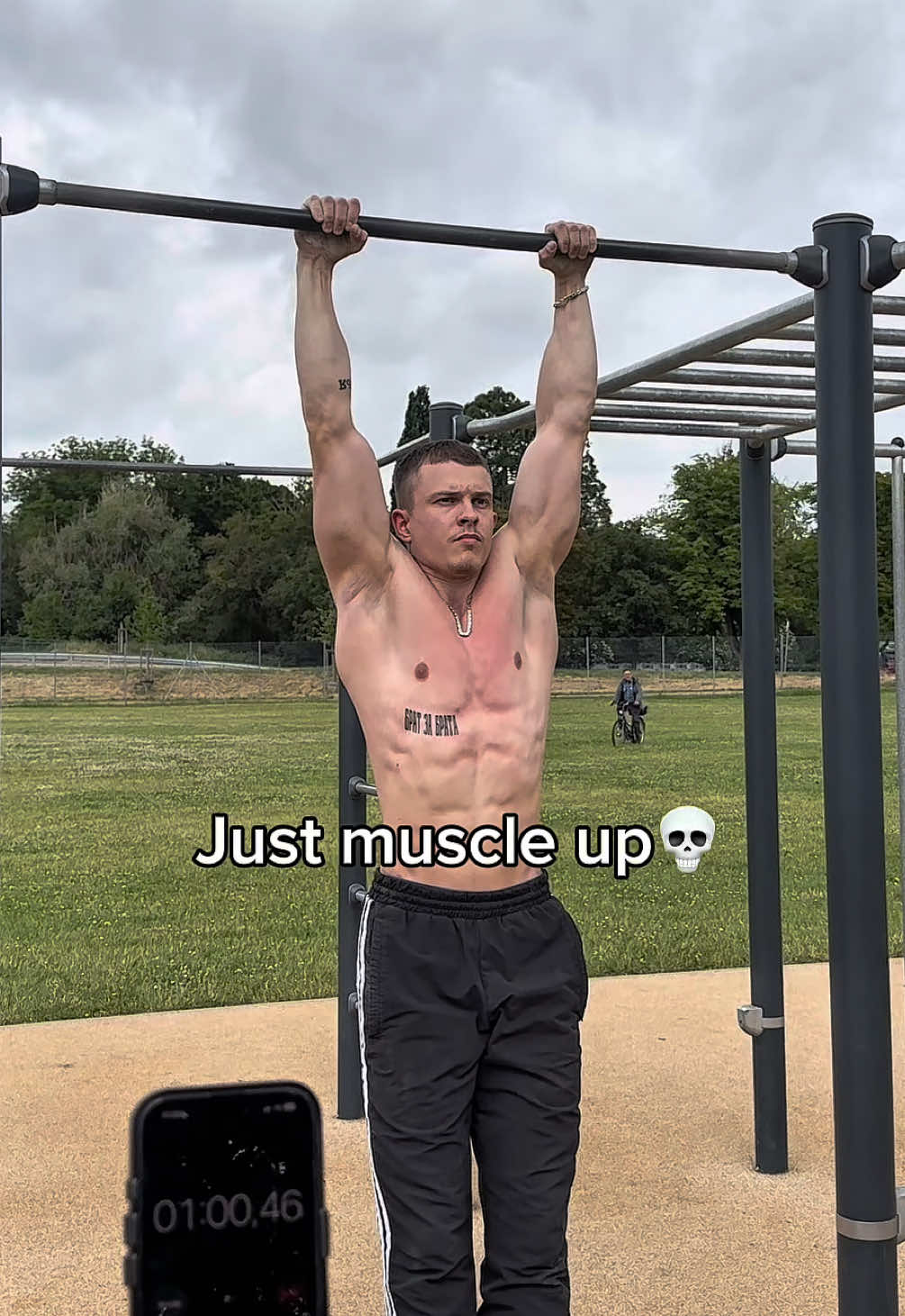 1 Minute Slow Muscle up🫡 #foryou #calisthenics #muscleup #challenge 