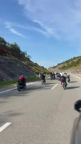 Gamuda attack.. #fyp#pokpaspray#catkereta 