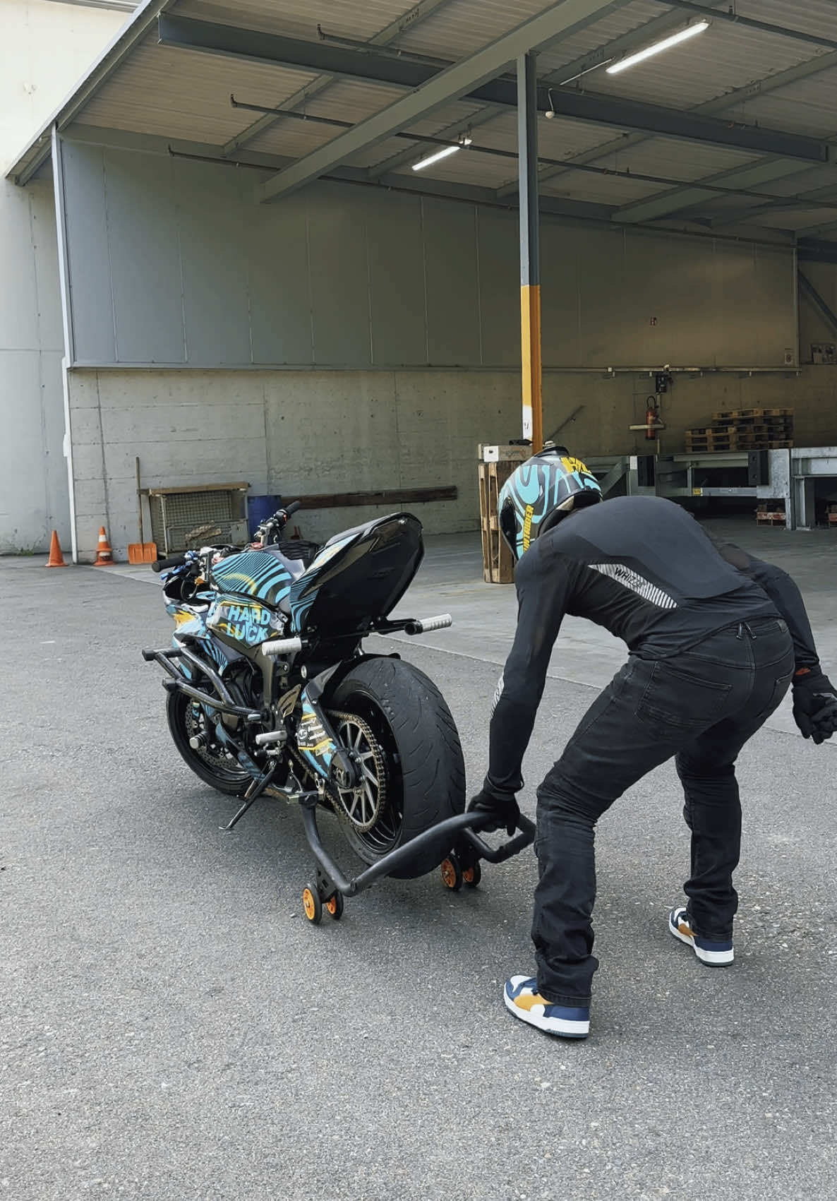 Unleash the Power of the Ninja 636! #ninja636, #kawasaki, #Motorsport, #motorcyclelife, #biketok 