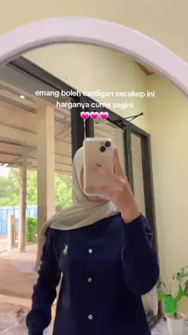 navy cwakeppp #fyp #OOTD #cardiganpolo #cardigan #cardiganrajut #rekomendasioutfit #ootdideas #cardiganoutfit 