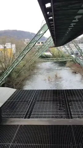 #🚂 