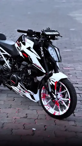 #ktm_modified #ktmduke390 #foryou #foryoupage #ktmlover #ktm #hotbike #tiktok #trending #viral #fpyシ #1millionviews #unfrezzmyaccount 