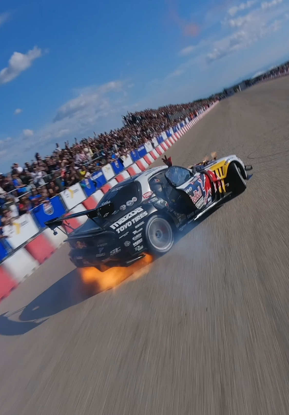 @Mad Mike Whiddett made so much FASARIAAA and literally 🔥 the show!  📹: 24productions.video & panoverino  #givesyouwiiings #redbull #redbullshowrun @Alumil #alumil #BuildingExcellenceEveryDay @ANT1 @ANT1+ #ant1tv #ant1plus #mpestoplus