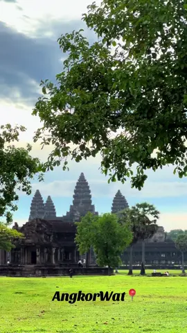 #angkor_wat_of_cambodia_🇰🇭♥ #នាទីធ្លាក់like💔🙃 #khmertiktok #Temple 