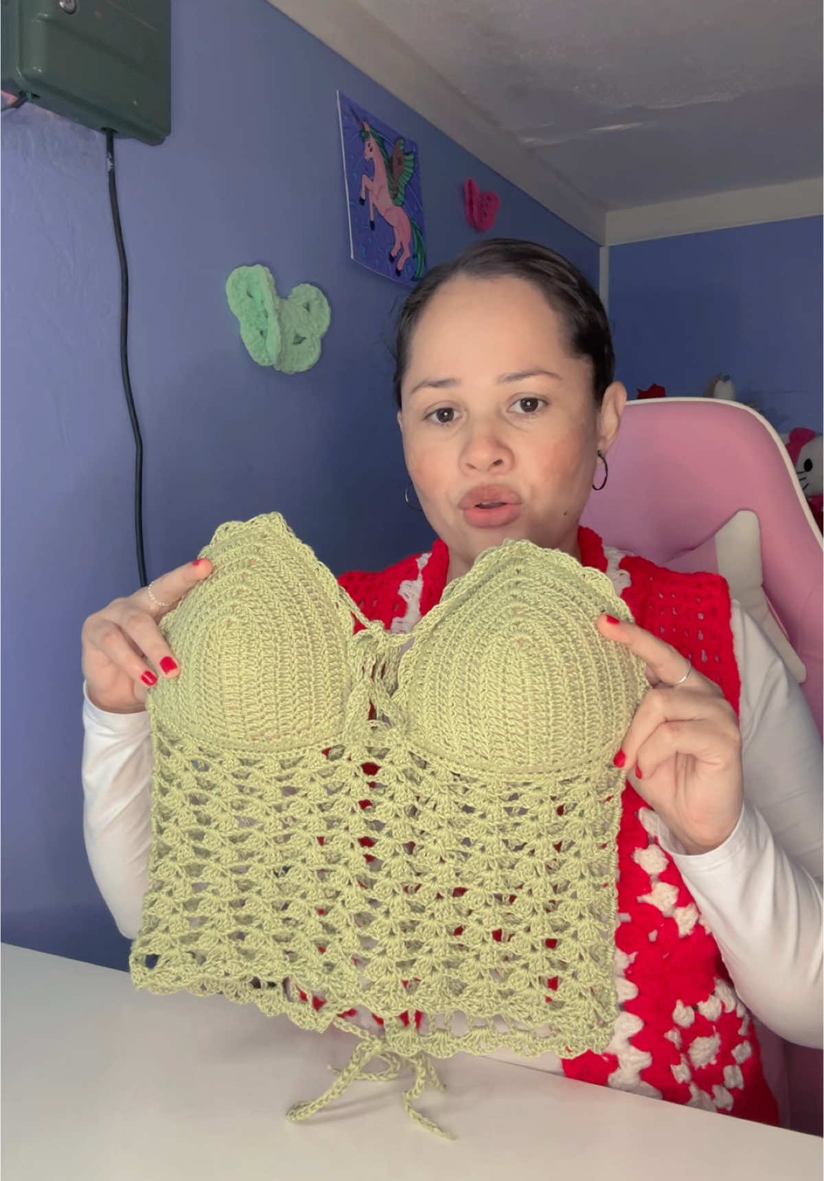 Crop top tejido a crochet 🧶  El tutorial completo en mi canal de YouTube 🫶 #mauracrochet #crochet #todotejido #arte 