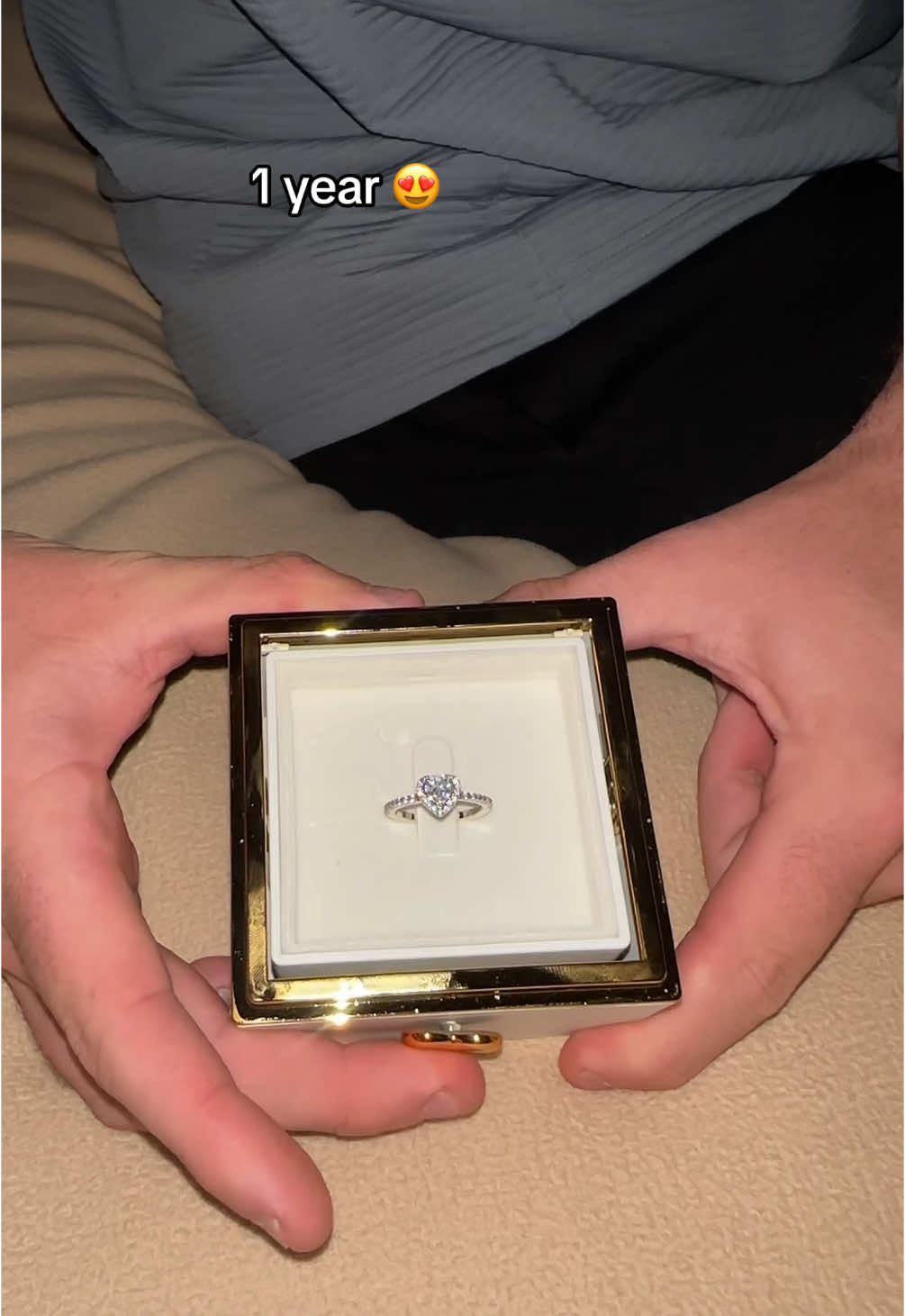 All new flip rose box with promise ring now available on our shop ❤️ #pandora #promisering #couples #giftideas #heartring #disney 