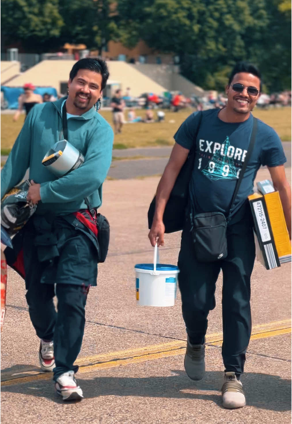 हिजो को दिन साँच्चिकै अविस्मरणीय बन्यो! ☀️ हाम्रो ग्रिल कार्यक्रम Tempelhofer Feld मा धेरै रमाइलो र आत्मीयताले भरिएको थियो। स्वादिलो ग्रिल, फुटबल रमाइलो, रमाइला हाँसो र दाजुभाइ-दिदीबहिनीहरूको साथ – के चाहियो र जीवनमा! 🥩⚽🔥 🙏 विशेष धन्यवाद सबै स्वयंसेवी साथीहरूलाई जसले कार्यक्रम सफल बनाउन आफ्नो समय र माया दिएका छन्। तपाईंहरूको साथ र सहयोगले FC Berlin Nepal अझ बलियो बनाइरहेको छ। 📸 केही झलकहरू हेर्नुहोस्: 👉 [तपाईंका फोटाहरू यहीं राख्न सकिन्छ – BBQ को झलक, समूह फोटो, खेलको क्षणहरू, बच्चाहरू खेल्दै, रमाइलो गरिरहेकाहरू] यस्ता कार्यक्रम फेरि पनि आउँदैछन् – हाम्रो पेजमा नजर राख्न नभुल्नुहोस्! #FCBerlinNepal #GrillEvent #TempelhoferFeld #नेपाली_समुदाय #BBQ_रमाइलो #फुटबल_मित्रता #fyp @extreme_sandy @momohaus @meme NEPAL 