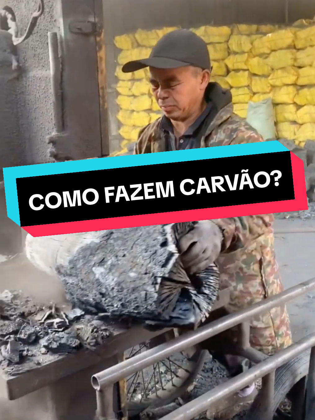 Como fazem carvão vegetal? #curiosidades #trabalho #divertido #tecnologia 