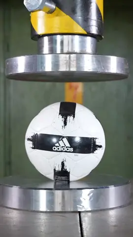 #hydraulicpressvideos #viralvideosoffic #hydraulicpress #tiktokindia #uktiktok #japanese #viralvideosofficial #tiktokindia #fyp #fypage 